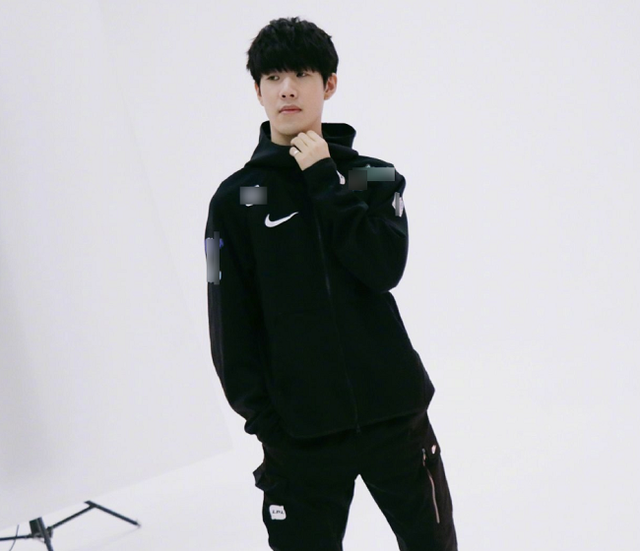 在稳健对线 在稳健对线